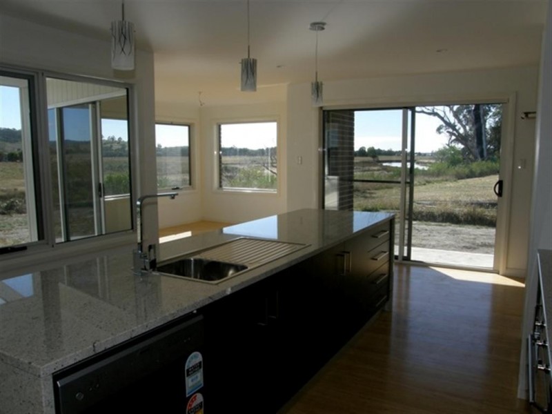 2 Sunny Bank Close, St Helens TAS 7216