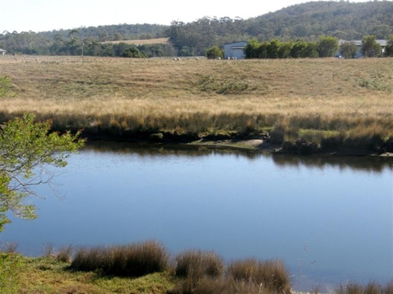 2 Sunny Bank Close, St Helens TAS 7216