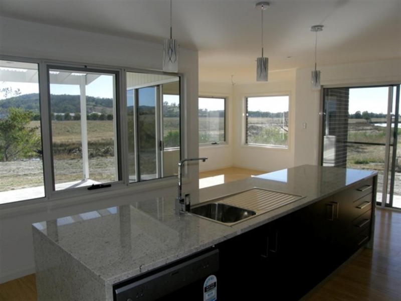 2 Sunny Bank Close, St Helens TAS 7216