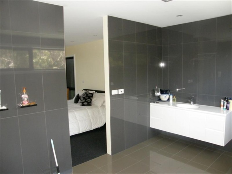 88 Tasman Highway, Beaumaris TAS 7215