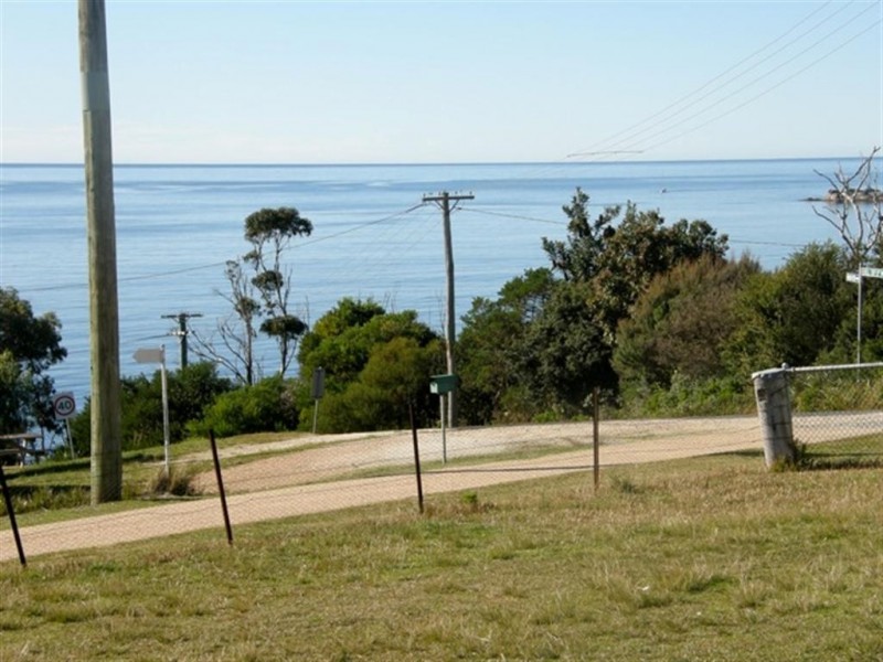 6 Hilltop Drive, Binalong Bay TAS 7216