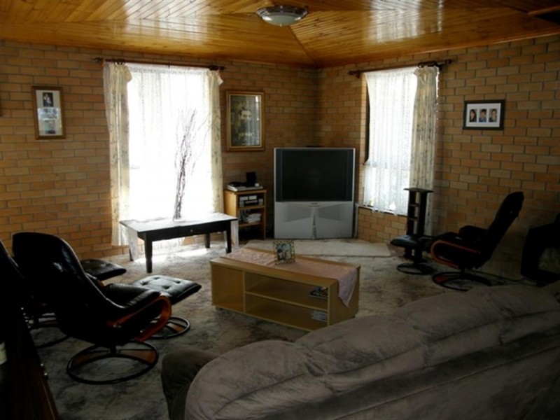 20 Clelands Drive, St Helens TAS 7216