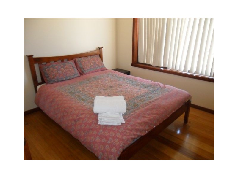 27 Pacific Drive, Binalong Bay TAS 7216