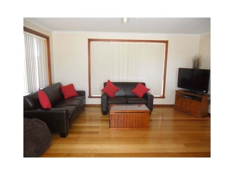 27 Pacific Drive, Binalong Bay TAS 7216