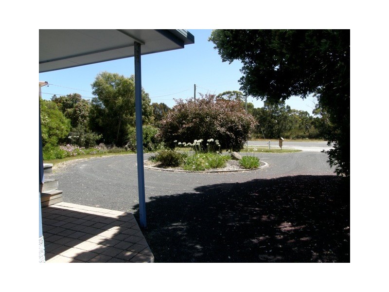 128 Main Street, Binalong Bay TAS 7216