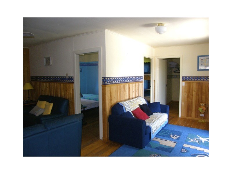 128 Main Street, Binalong Bay TAS 7216