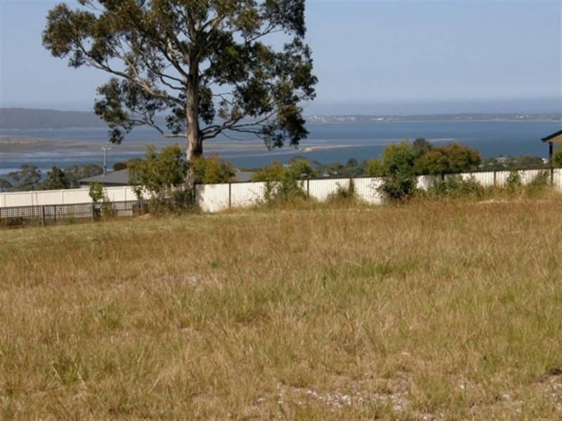 13 Cobrooga Drive, St Helens TAS 7216