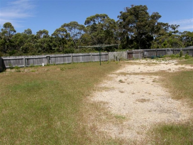 128 Main Road, Binalong Bay TAS 7216