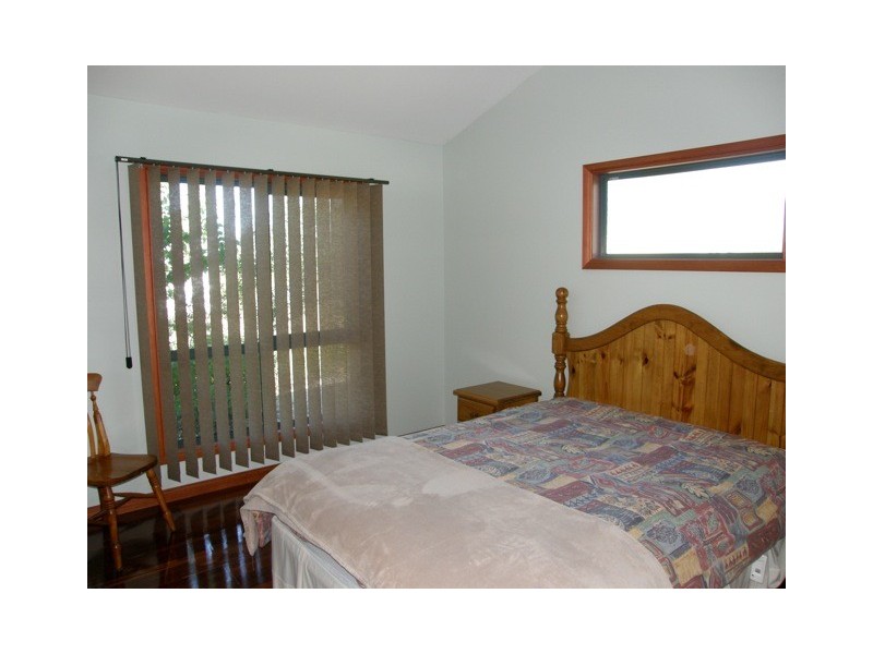 16 Bayvista Rise, St Helens TAS 7216