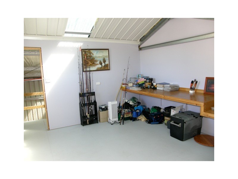 16 Bayvista Rise, St Helens TAS 7216