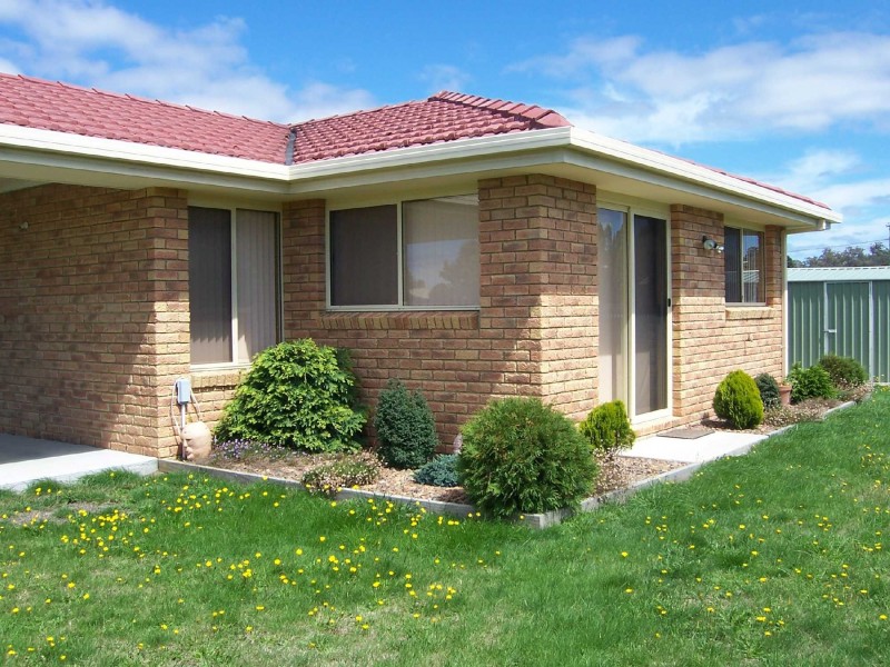 2/84 Tully Street, St Helens TAS 7216