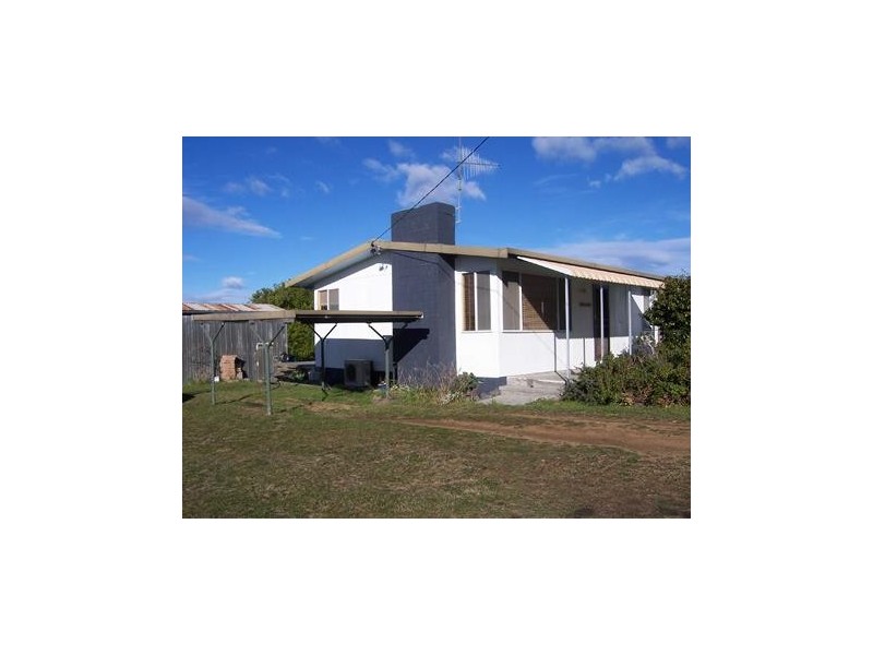 103 Scamander Avenue, Scamander TAS 7215