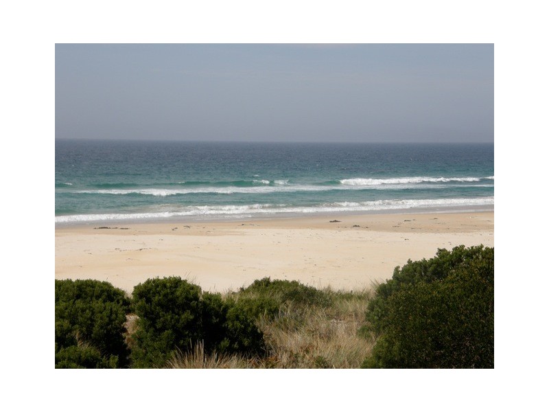 88 Tasman Highway, Beaumaris TAS 7215