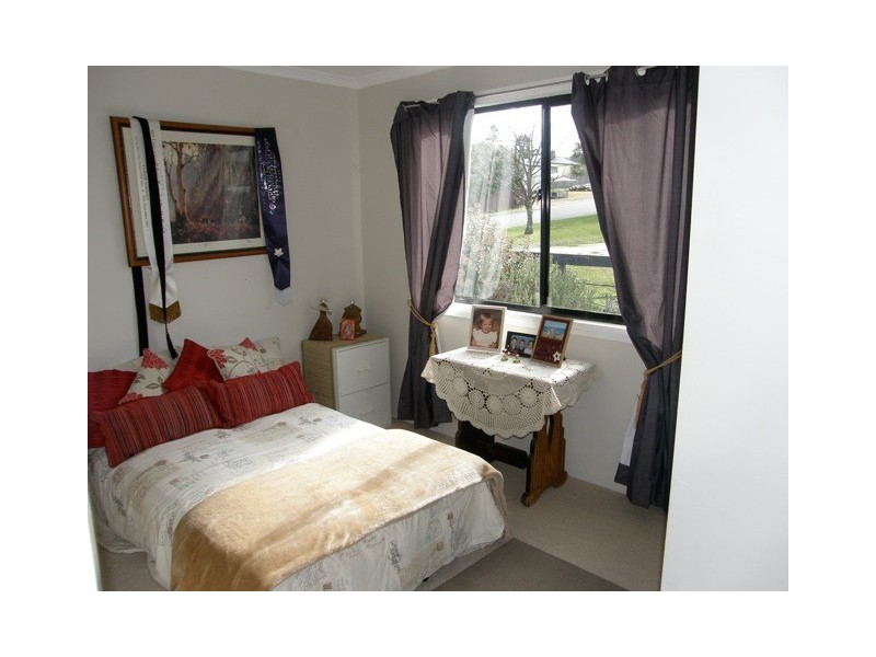 31 Clive Street, St Marys TAS 7215