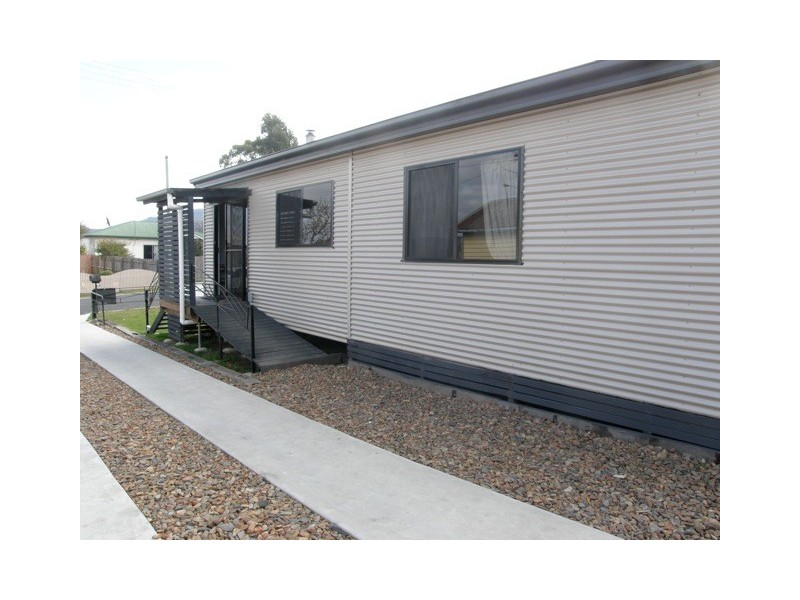 31 Clive Street, St Marys TAS 7215