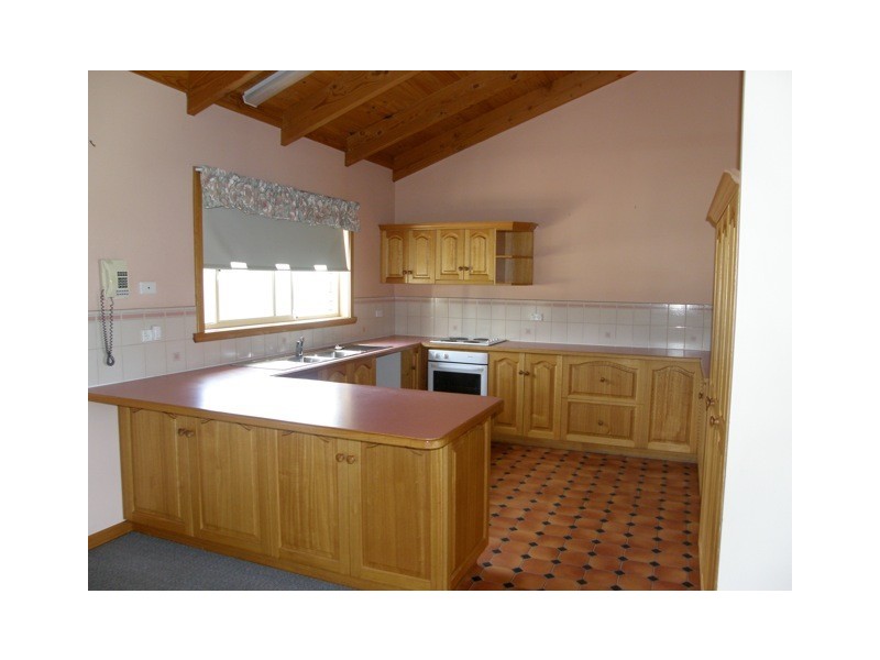 6 Sunshine Court, St Helens TAS 7216