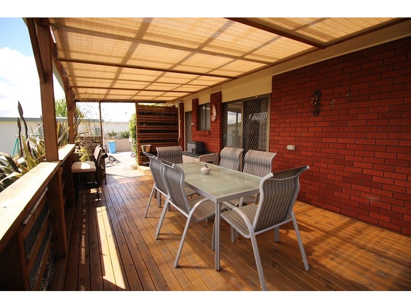 17 Cameron Street, St Helens TAS 7216