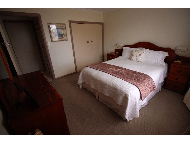 17 Cameron Street, St Helens TAS 7216