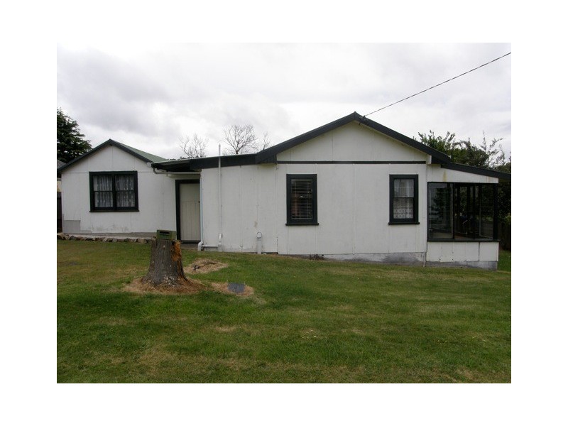 16 Perseus Street, St Helens TAS 7216