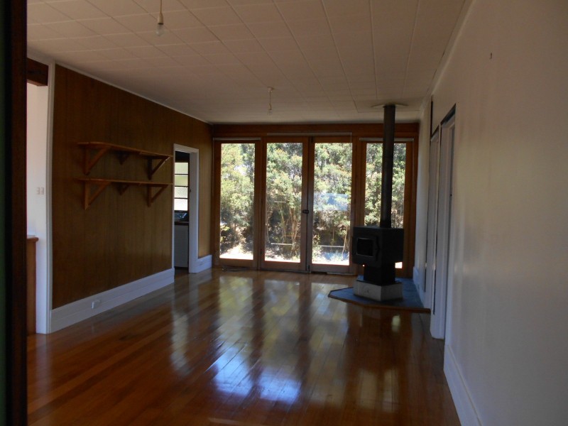 8 High Street, Scamander TAS 7215