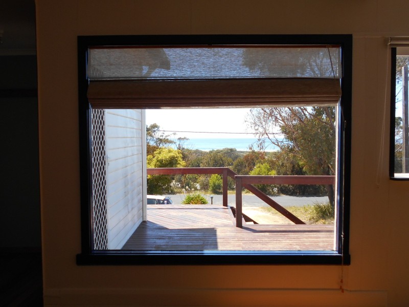 8 High Street, Scamander TAS 7215