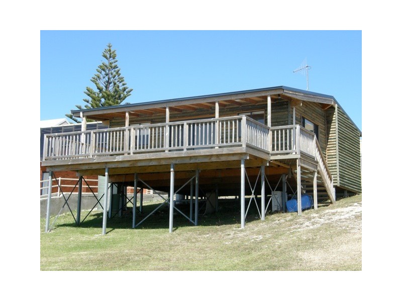 126 Scamander Avenue, Scamander TAS 7215