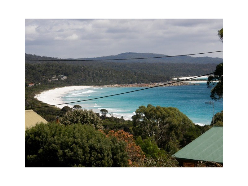 17 Coffey Drive, Binalong Bay TAS 7216