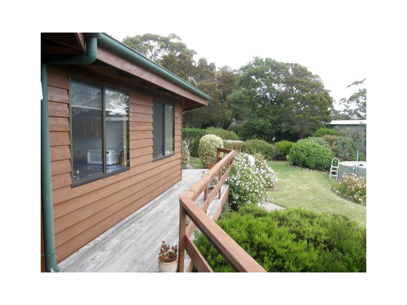 17 Coffey Drive, Binalong Bay TAS 7216