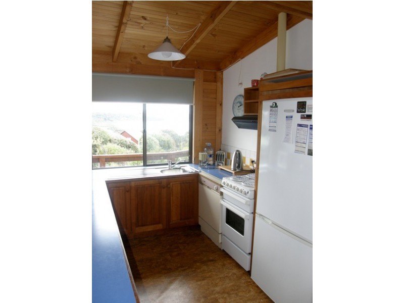 17 Coffey Drive, Binalong Bay TAS 7216