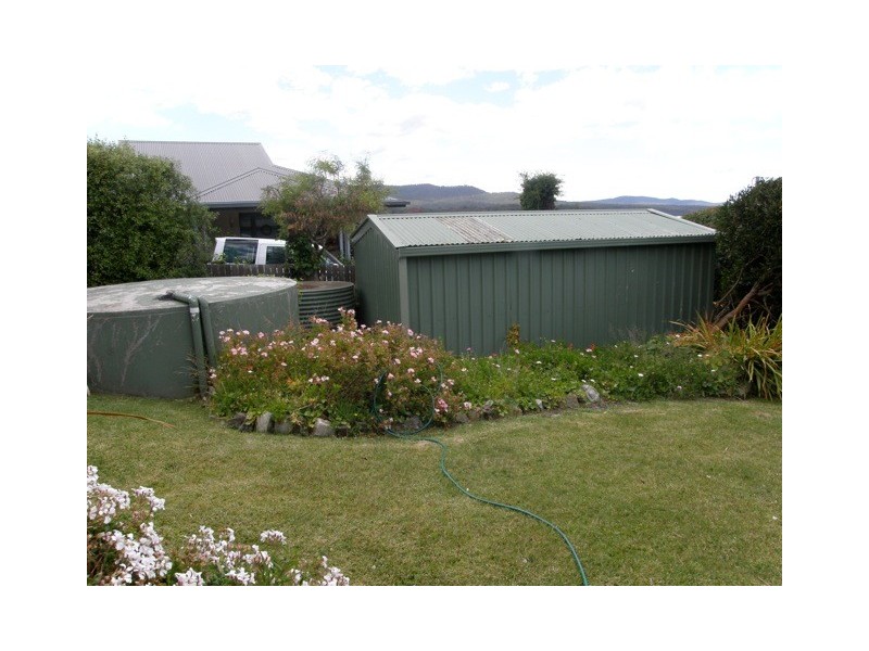 17 Coffey Drive, Binalong Bay TAS 7216