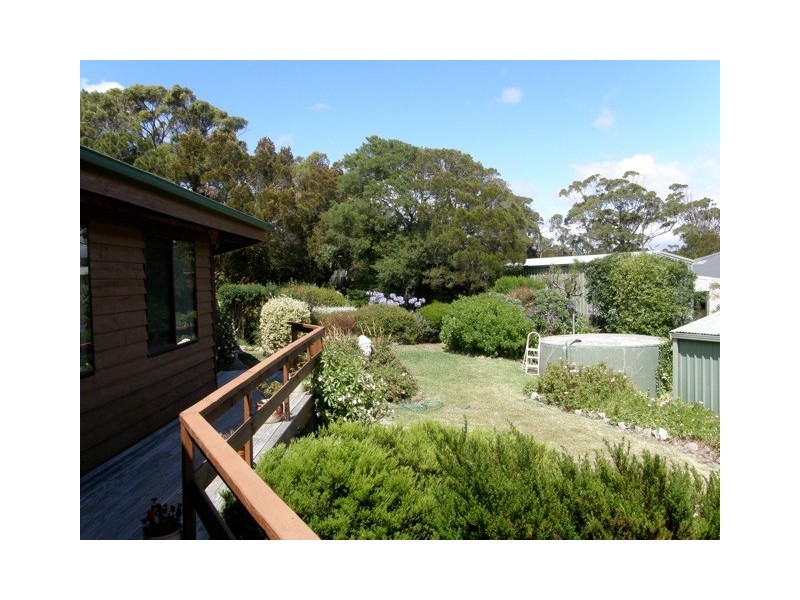 17 Coffey Drive, Binalong Bay TAS 7216