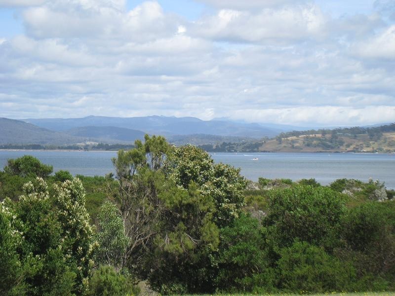 19 Luck Court, Akaroa TAS 7216