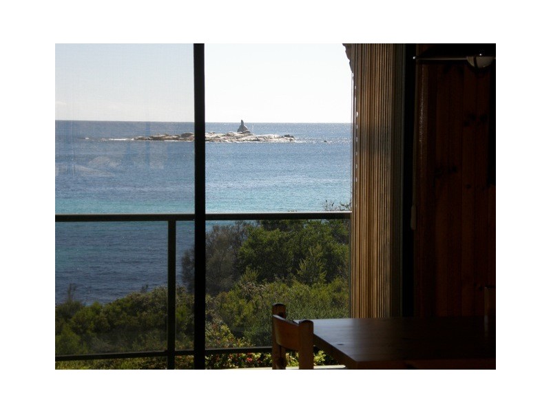 16-18 Seaton Cove Road, Binalong Bay TAS 7216