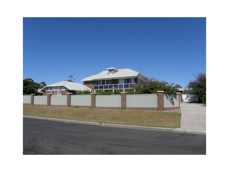 10 George Street, Scamander TAS 7215