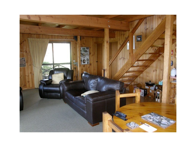 14 Coffey Drive, Binalong Bay TAS 7216