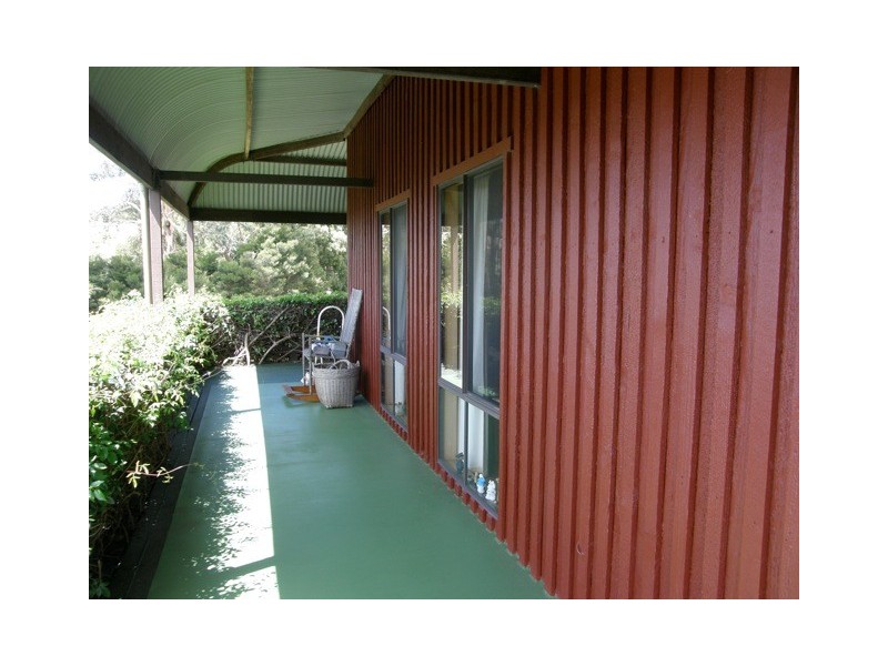 14 Coffey Drive, Binalong Bay TAS 7216