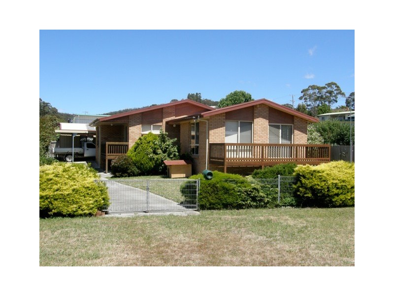 3 Falmouth Street, St Helens TAS 7216