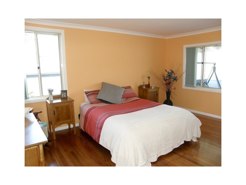 12 Clive Street, St Marys TAS 7215