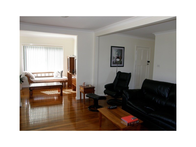 12 Clive Street, St Marys TAS 7215