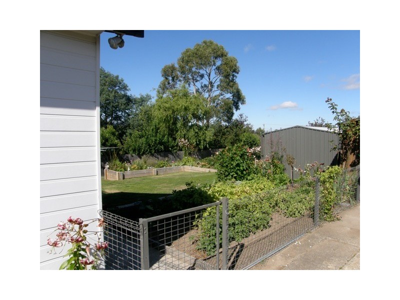 12 Clive Street, St Marys TAS 7215