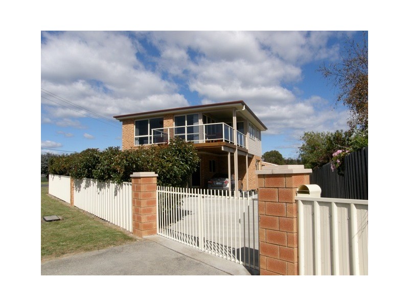 1 Silver Street, Scamander TAS 7215