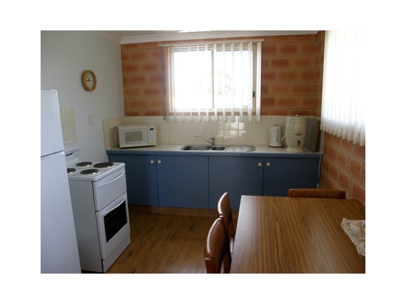 1 Silver Street, Scamander TAS 7215