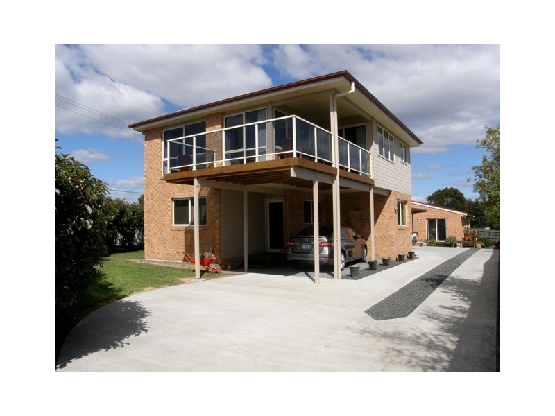 1 Silver Street, Scamander TAS 7215