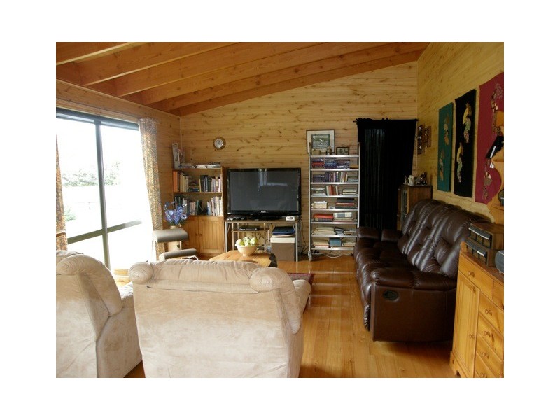 25 Canhams Road, St Helens TAS 7216