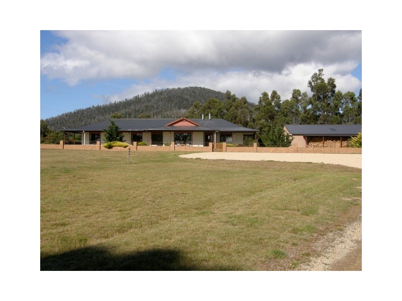21506 Tasman Highway, Four Mile Creek TAS 7215