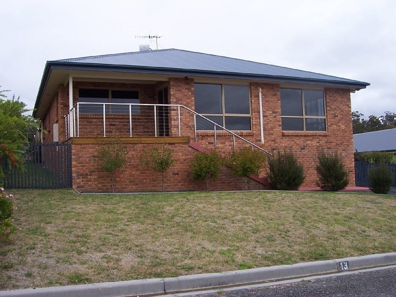 13 Douglas Court, St Helens TAS 7216