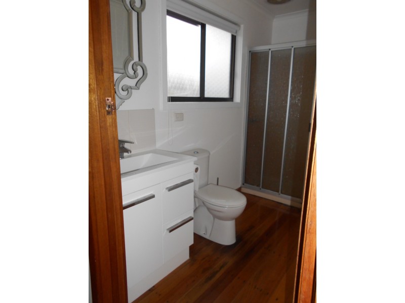 4 Targett Street, Scamander TAS 7215