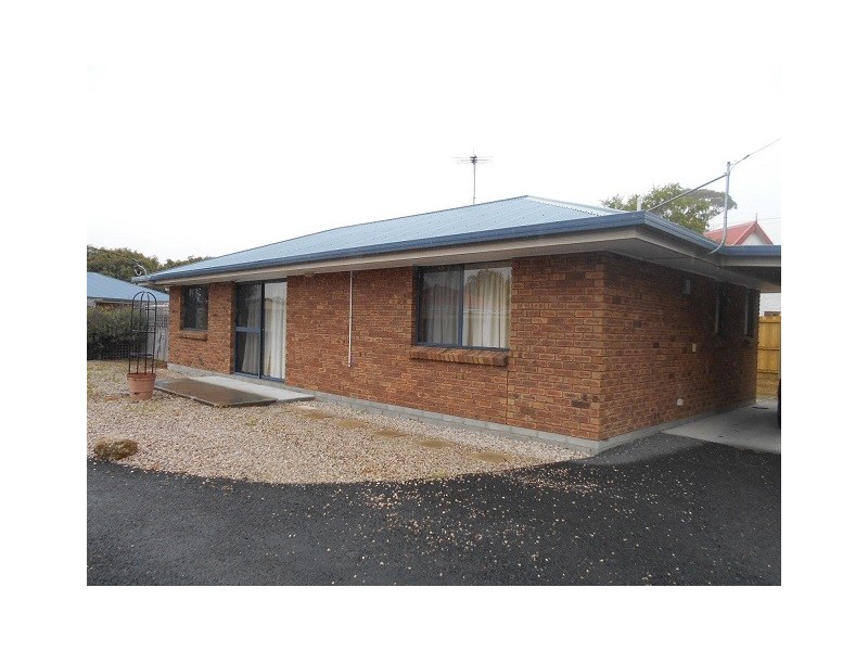 1/74 Medea Cove Espanade, St Helens TAS 7216