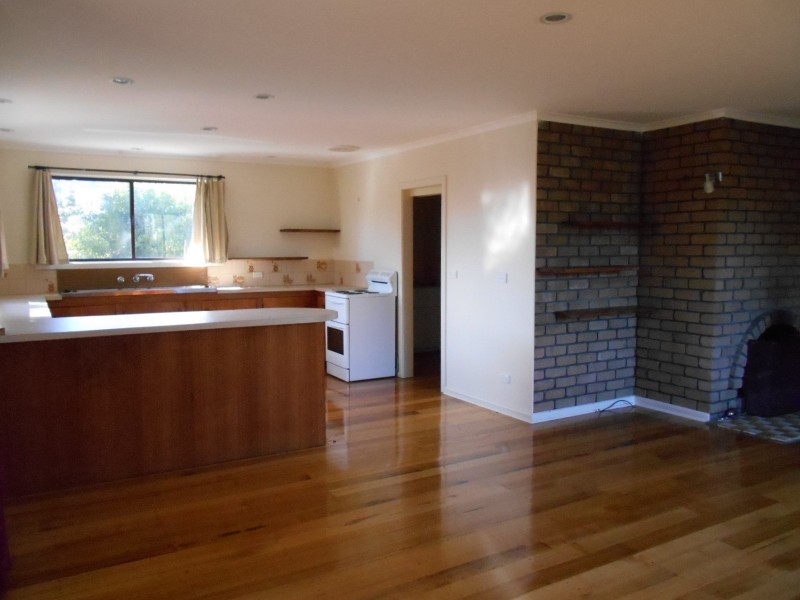 12 Pacific Drive, Binalong Bay TAS 7216