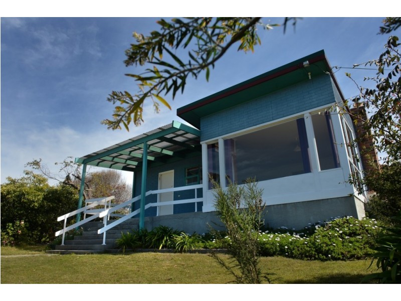 19 Pringle Street, Scamander TAS 7215
